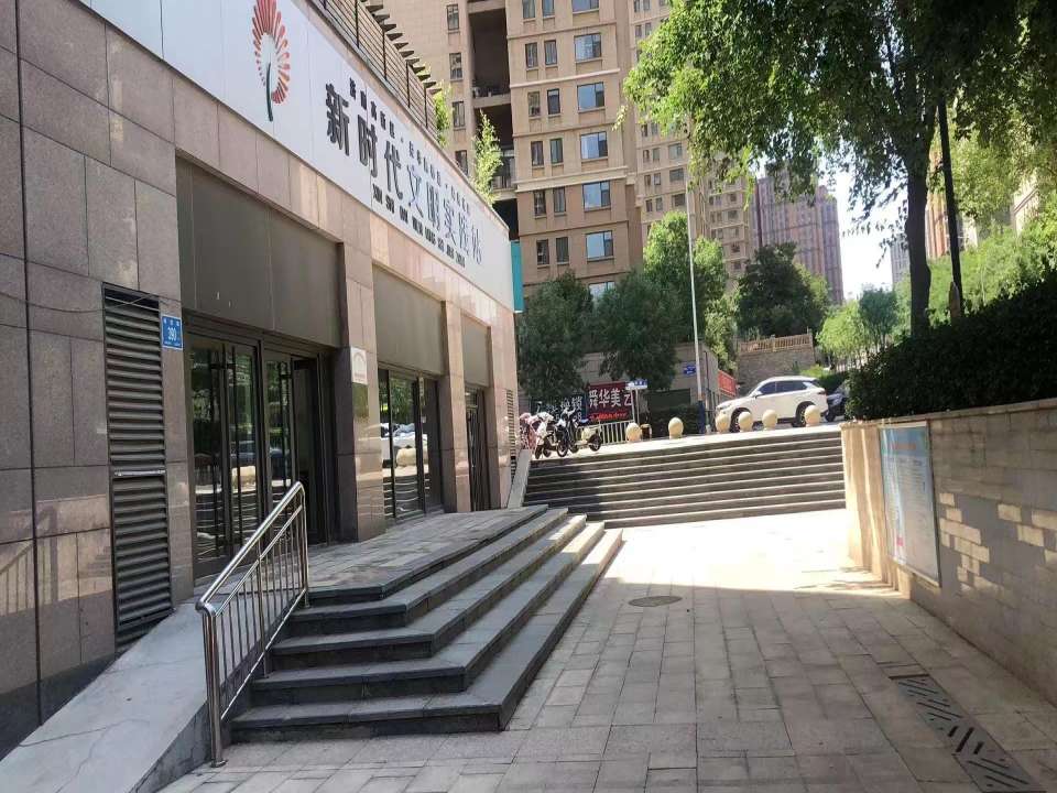 山东省济南市历城区龙奥北路566号